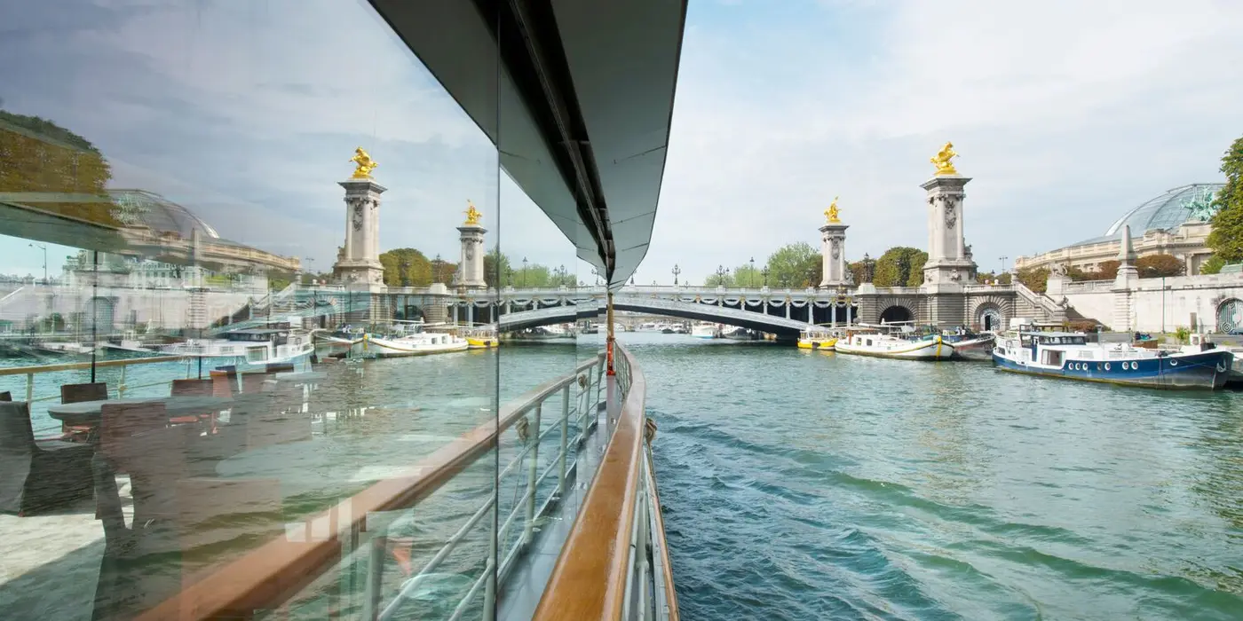 La Péniche de Bruno, péniche navigante sur la Seine, Paris, jusqu'à 110 personnes — photo 4