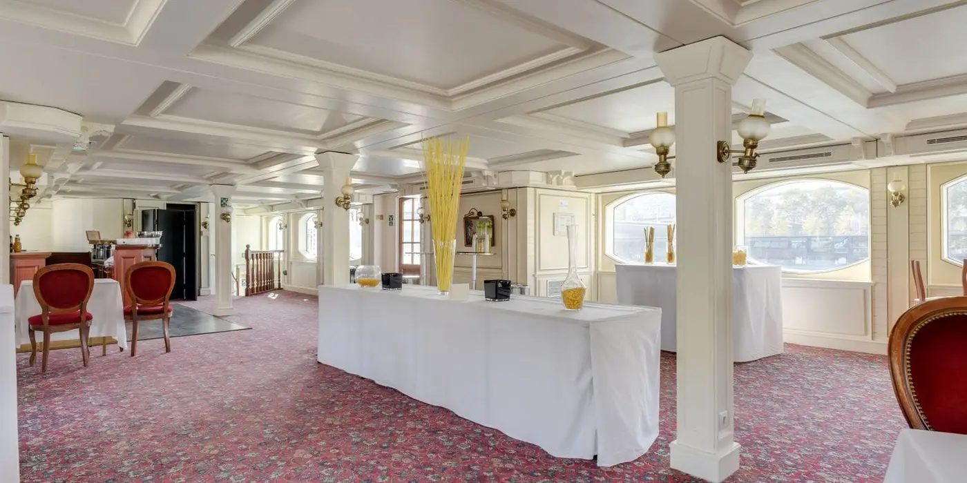 La Péniche de Loubel, péniche navigante sur la Seine, Paris, jusqu'à 350 personnes — photo 3