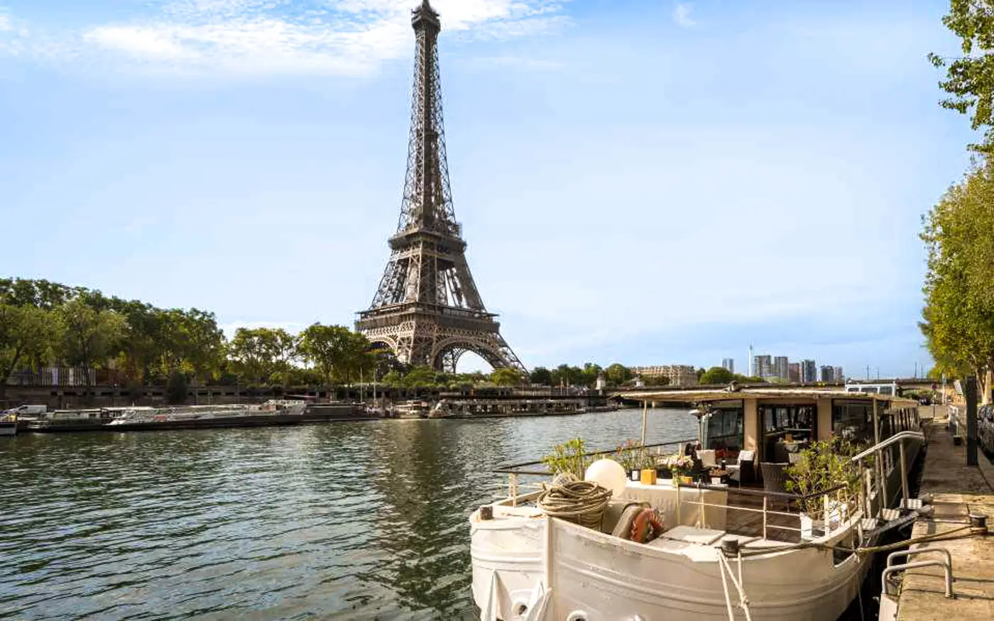 La Péniche de Marie, Paris