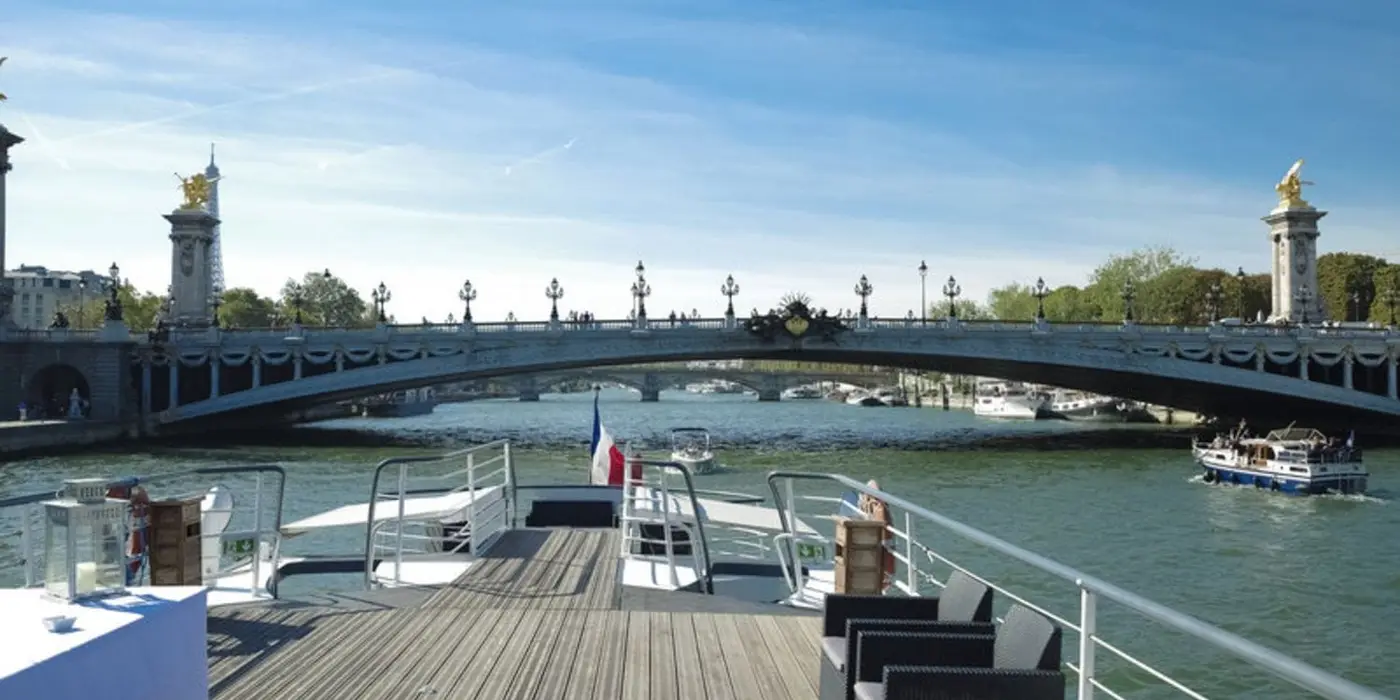 La Péniche de Melissa, péniche navigante sur la Seine, Paris, jusqu'à 130 personnes — photo 4