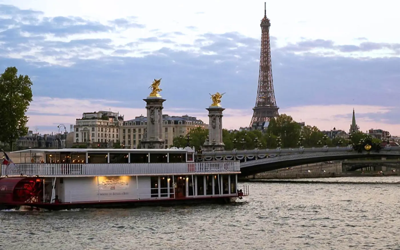 La Péniche de Misha, péniche privatisable à Paris