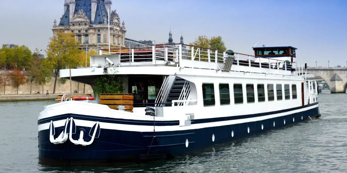 La Péniche de Monty, péniche navigante sur la Seine, Paris, jusqu'à 100 personnes — photo 2