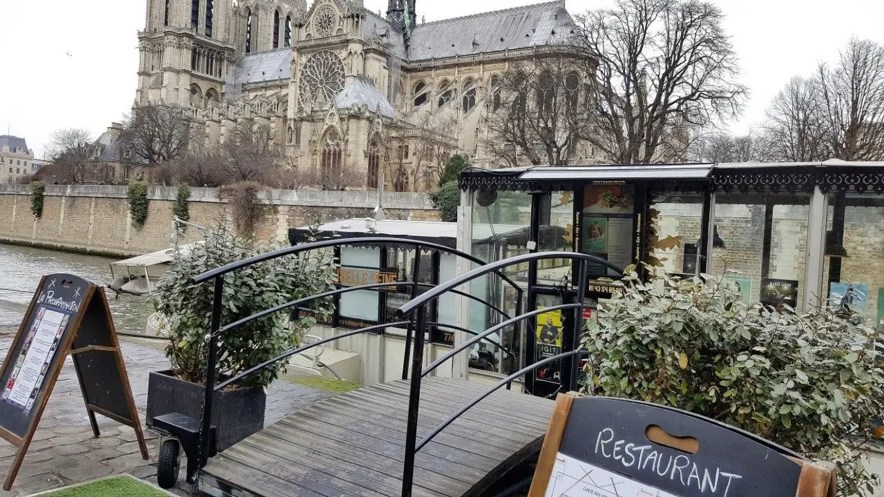 La Péniche de Nolwenn, péniche à quai, Paris 5e, jusqu'à 114 personnes — photo 5